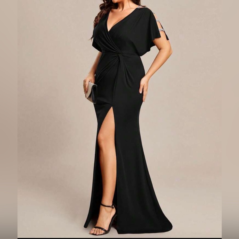Elegant Black Evening Gown size 1X NWT